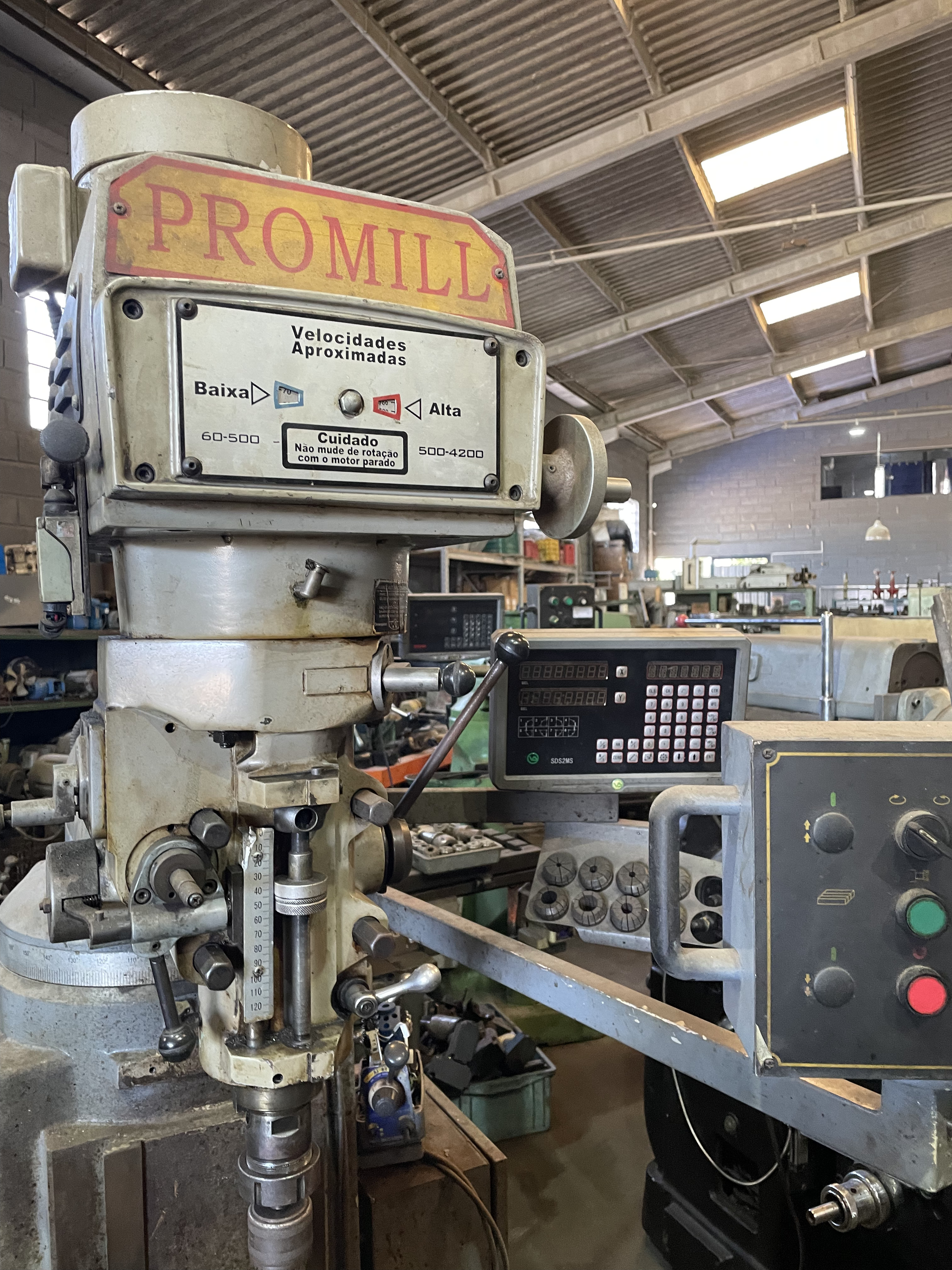 Fresadora Promill com ISO 30
